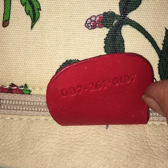 Gucci vintage floribundas print - Picture 8 of 8